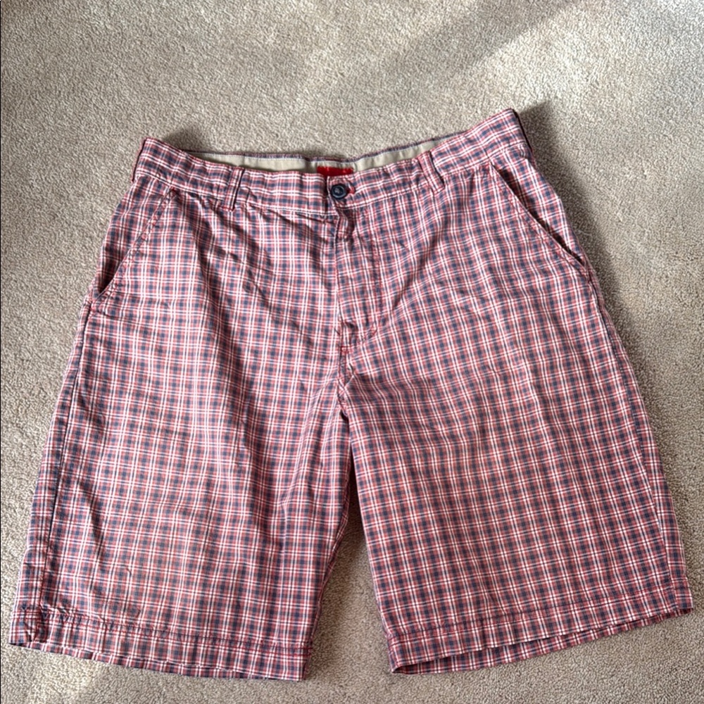 IZOD Men's Plaid Shorts - Red White and Blue